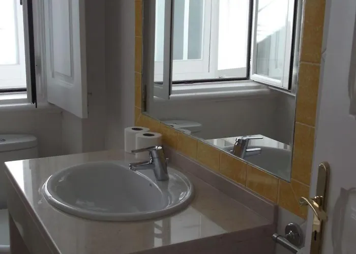 Angola 3 Dachgeschoss By Interhome Lägenhet Lisboa