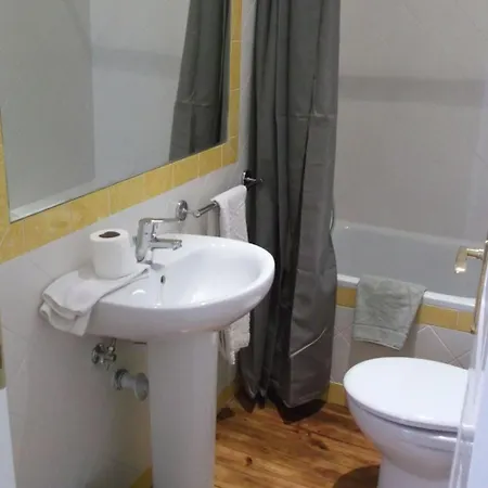 Angola 3 Dachgeschoss By Interhome Lisboa